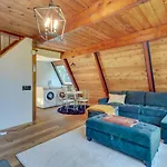 Secluded Pocono Getaway With Hot Tub And Sauna!
